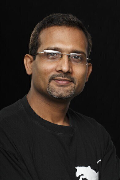 Vijay Tiwari receives Bruno Speck Award 2013
