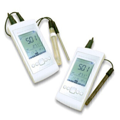 Introducing the WalkLAB pH Meter HP9010 and Conductivity Meter HC9021 from Trans Instruments