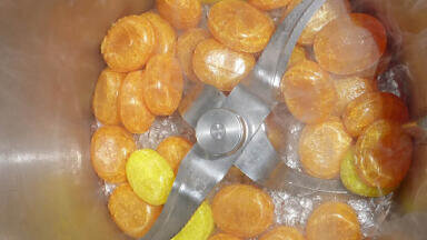Foodstuff Production: utilising knife mills to ensure greater analysis accuracy
