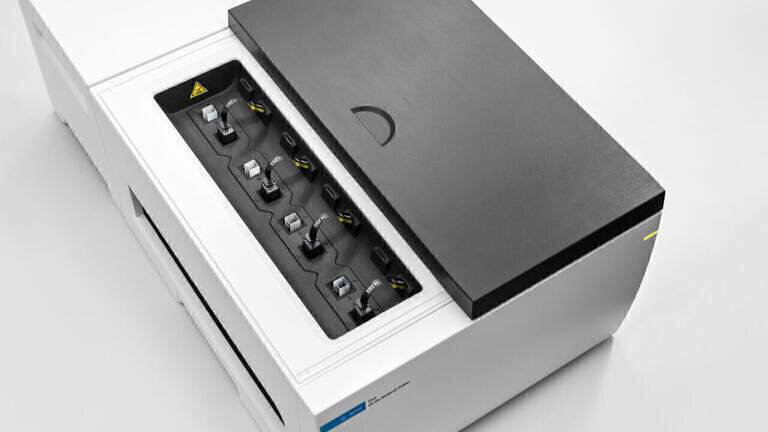 UV-Vis and fluorescence spectroscopy illuminate biological applications