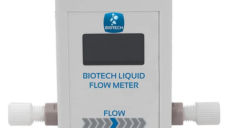 Optimising the performance of peristaltic pumps by using data from a high-resolution liquid flow meter