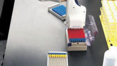 Cost-effective and Ergonomic Handheld Decapping Instrument
