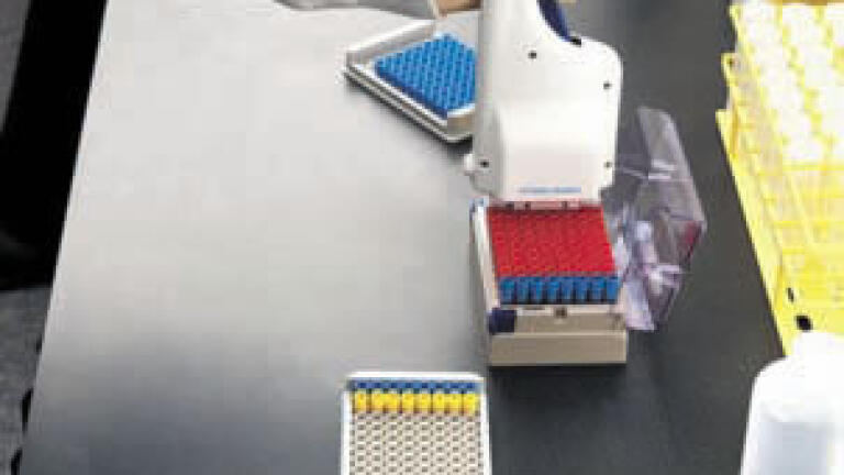 Cost-effective and Ergonomic Handheld Decapping Instrument
