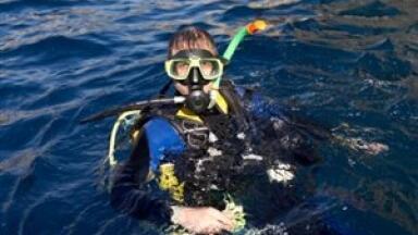 Scientists create free-diving underwater robot