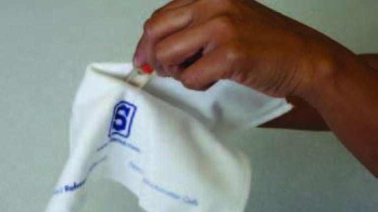 New Polishing Cloth Helps Keep Optical Faces of Cuvettes Pristine
