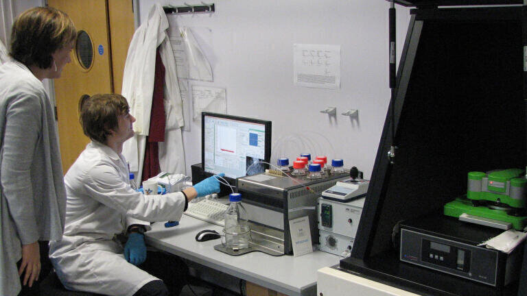 Innovative System for Single Molecule and Biopharmaceutical Applications