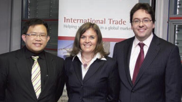 Cambridge businesses urged to set sights on Singapore