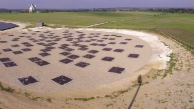 Giant Radio Telescope goes Multi-National