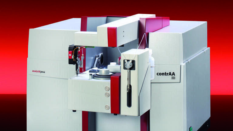 Fig. 2 : contrAA® 600 with autosampler for solid samples