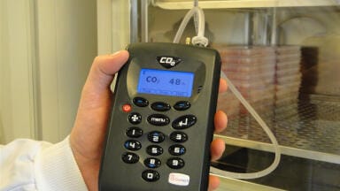 CO2 Incubator analyser speeds gas readings in IVF, stem cell and virus applications