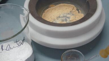 Production of Mixtures on a Laboratory Scale