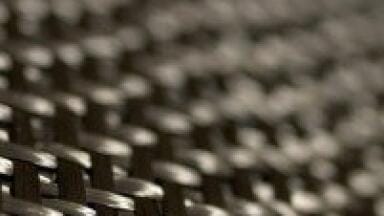 New plastic behaves like glass