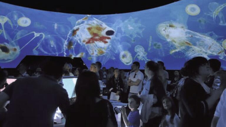 Carl Zeiss Supports Author with Plankton Project