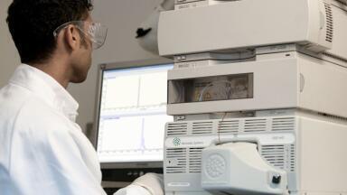 The World’s Smallest MS System Exhibited at Analytica 2012