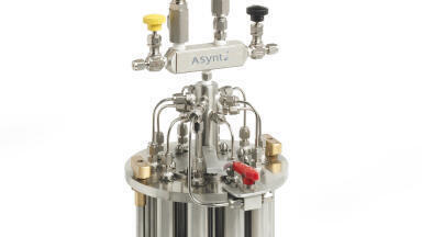 Temperature Stage used to Understand Protein Crystallisation Growth