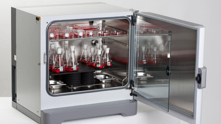 NEW from Eppendorf the New Brunswick S41i Incubator Shaker