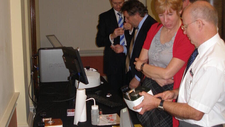 Specac launches Quest ATR at Royal Society of Chemistry in London    
