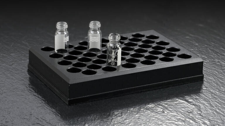 Parallel Sample Preparation System for HPLC Vials