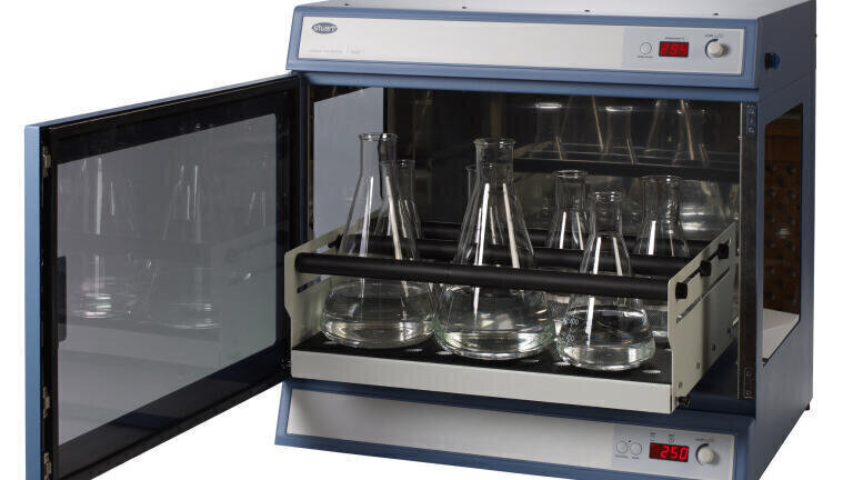 Stuart introduces new high capacity shaking incubator for cell culture applications 