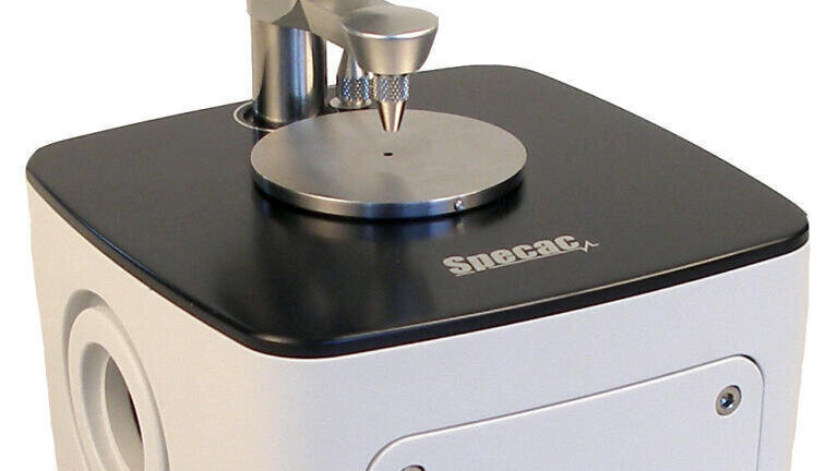High Quality Solutions for the Spectroscopic Industry