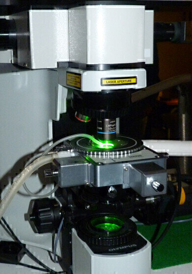 Motorised Heating and Freezing Microscope Stage used for Fluid Inclusion Studies
