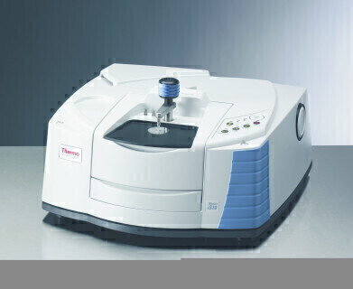 Thermo Scientific™ Nicolet™ iS™10 FT-IR spectrometer
