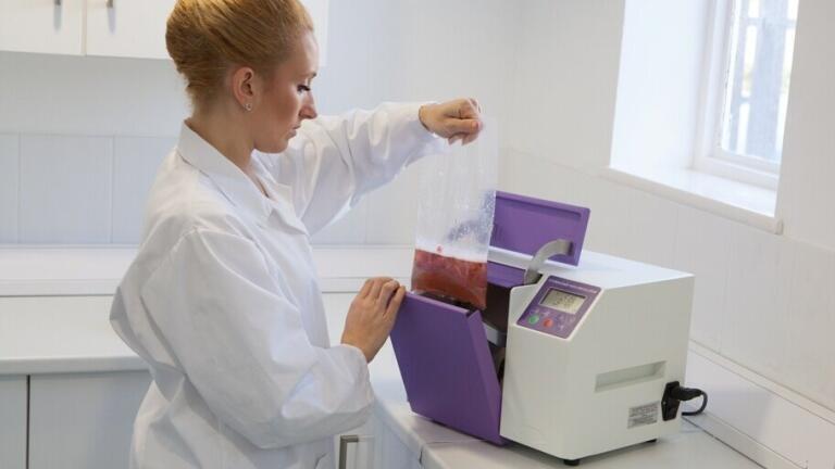 Lab Paddle Blender used to ensure Poultry is Safe for Consumption