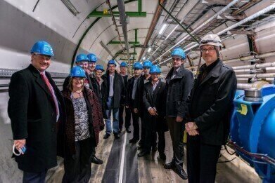 LHC Hosts Representatives from UK 
