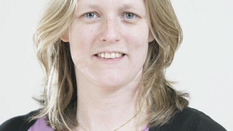 Helen Walden Receives Prestigious Colworth Medal