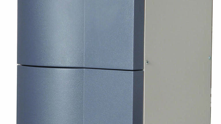 UHP Zero Nitrogen Gas Generator wins the Golden Gas Award at Pittcon