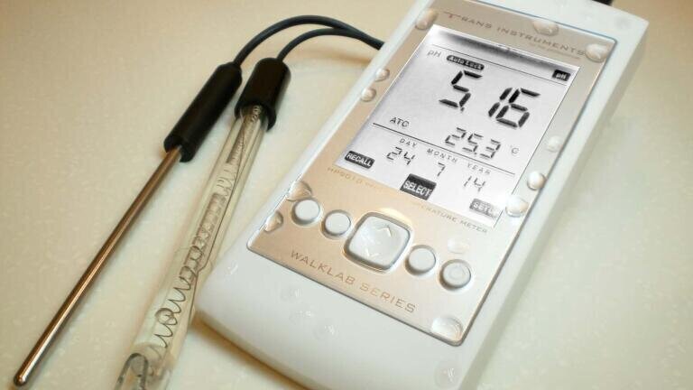 New pH meter Launched