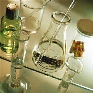 Who Was The First Ever Chemist Labmate Online