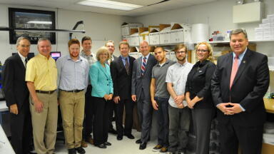 Delaware Governor Jack Markell visits DeNovix Inc