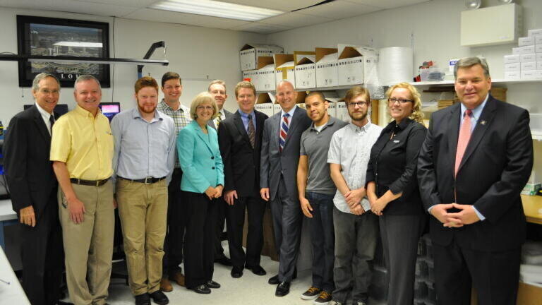 Delaware Governor Jack Markell visits DeNovix Inc