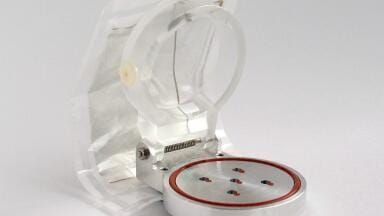 Consumables, Accessories and Specialist Equipment for all disciplines of Microscopy