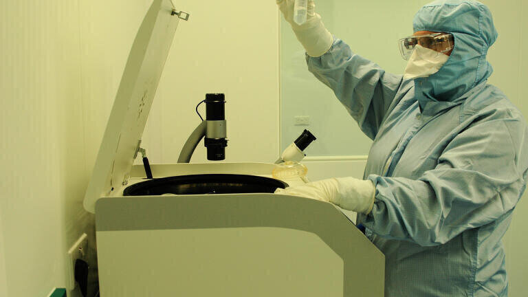 meanwhile Leigh Rodgers GMP Production Manager, takes her new centrifuge for a spin...
