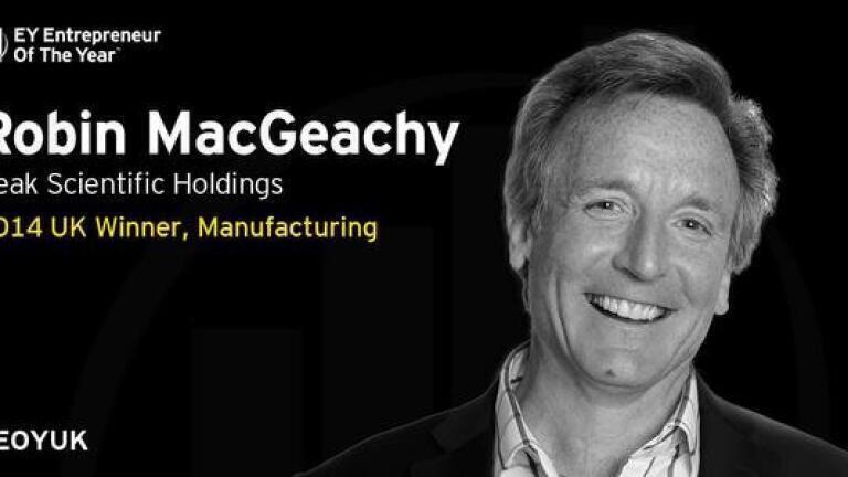 Peak Scientific MD Robin MacGeachy wins Entrepreneur of the Year Award