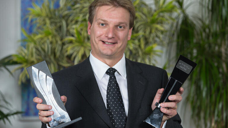 Manufacturers turn Marketers as Markes International is named ‘Best of Best’ at Canmol: Wales Marketing Awards