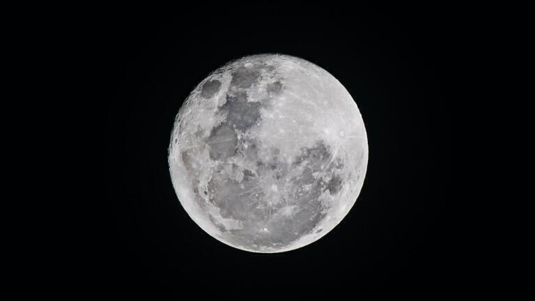What Would You Bury in the Moon? Here's 10 Ideas from Labmate