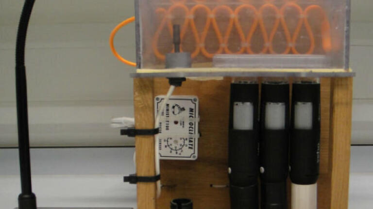 Student’s DIY Microscope Cuts Expenses