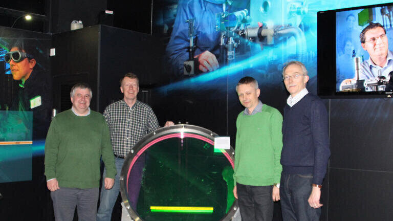 EU Initiative Forges Czech and UK Laser Facility Partnership
