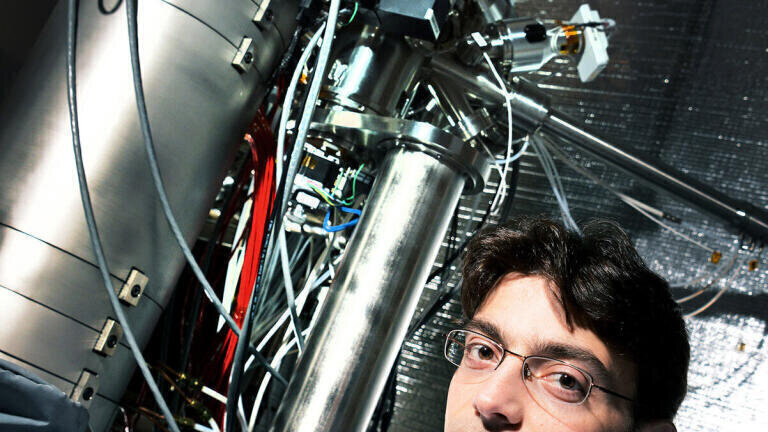 Powerful SuperSTEM III pinpoints depths of single cells