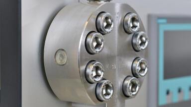 Micro-metering Pump with Mechatronic Control for Highly Precise Micro Flow Measuring up to 500 bar 