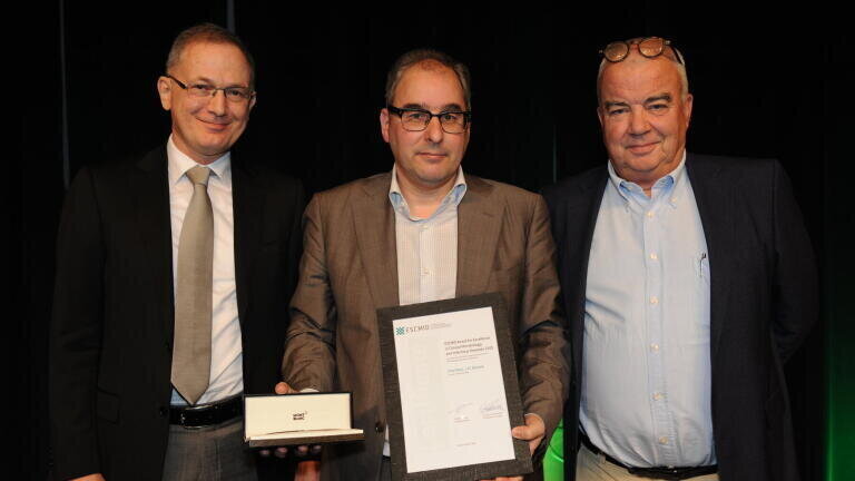 Marc received his award at the 25th ECCMID in Copenhagen from Gunnar Kahlmeter, ESCMID Past President, and Murat Akova, ESCMID President, on Sunday, 26 April 2015.