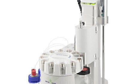 Unattended and Automated Sampling of Chemical Reactions Labmate Online