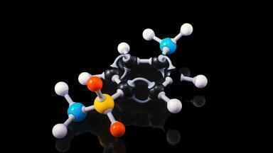 How to Build a Molecule