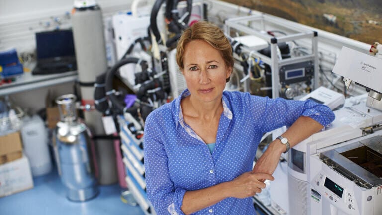 Professor Lucy Carpenter