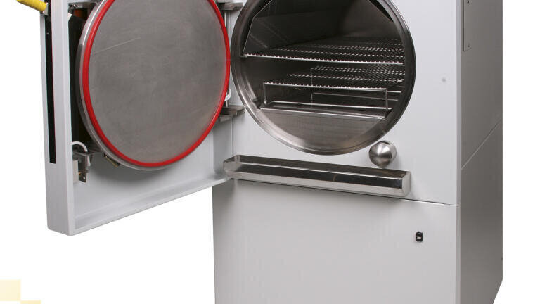 100 Litre Capacity Autoclave Provides Smallest Footprint