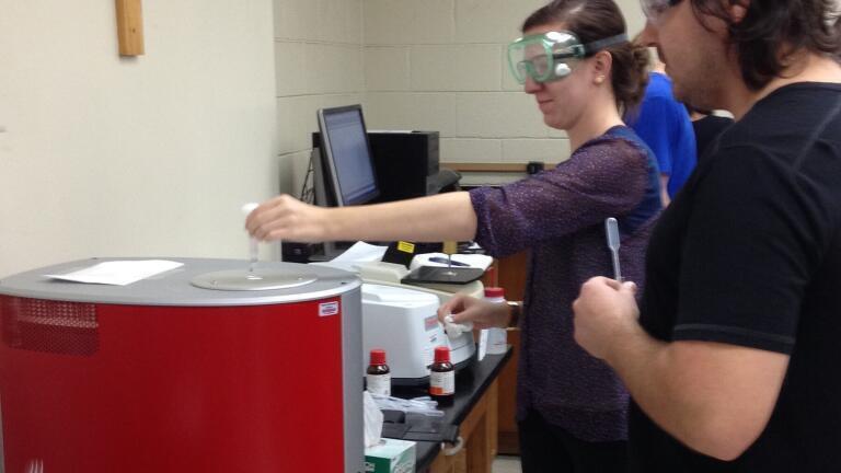 Benchtop NMR Spectrometer Used for Undergraduate Teaching at Virginia Commonwealth University
