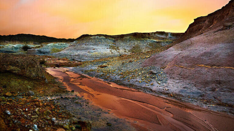 There's a Dome Building on Mars… Maybe.